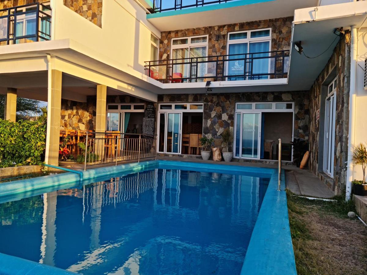 Inn Paradise Rodrigues *